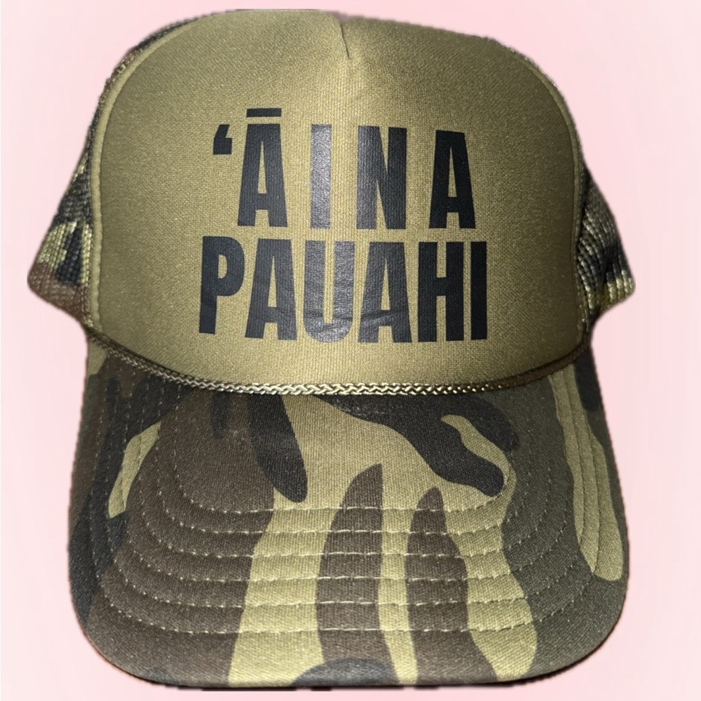 Camo ʻĀina Pauahi Trucker Hat